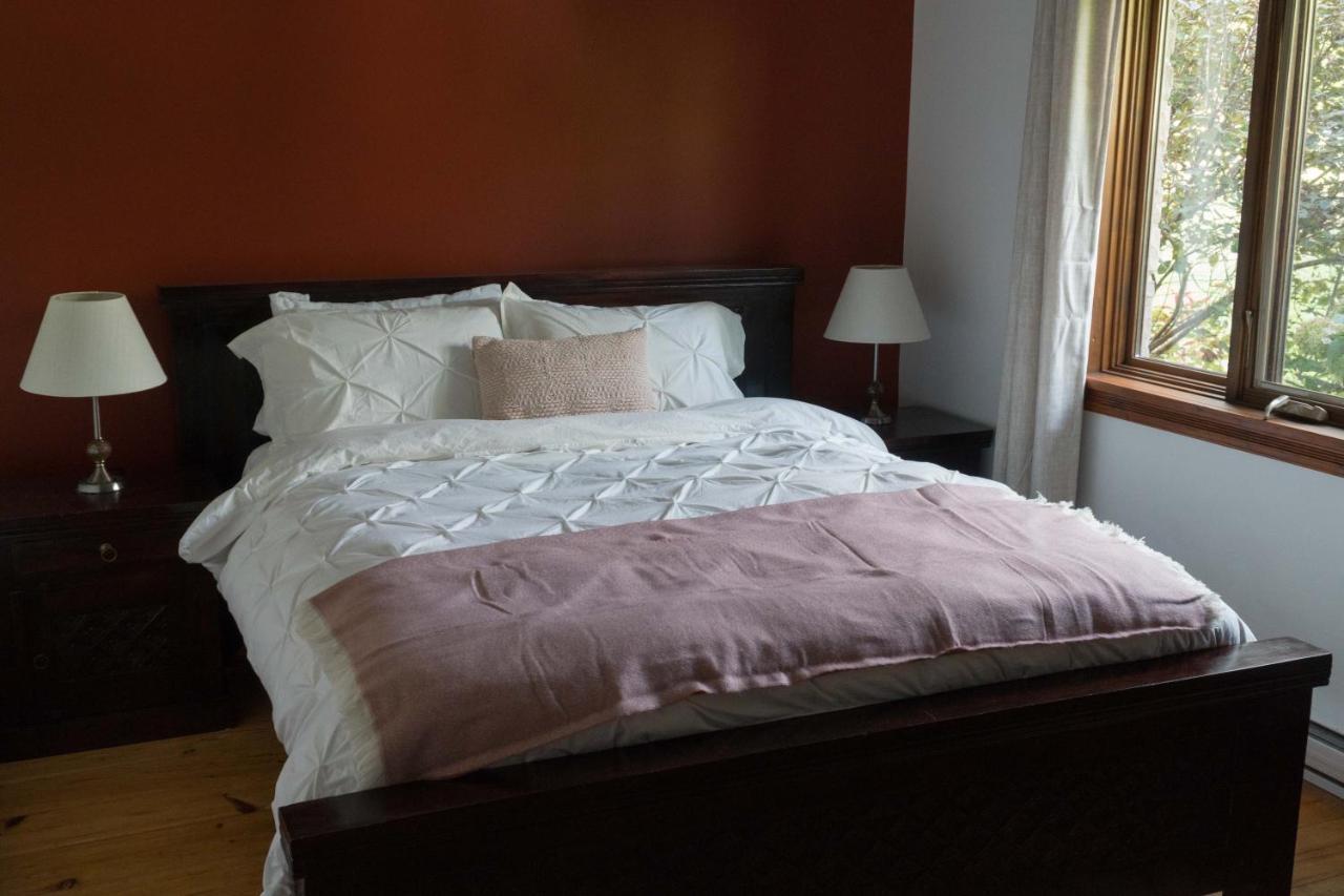 Gite O'Bordeleau (Adults Only) Luskville Exterior photo